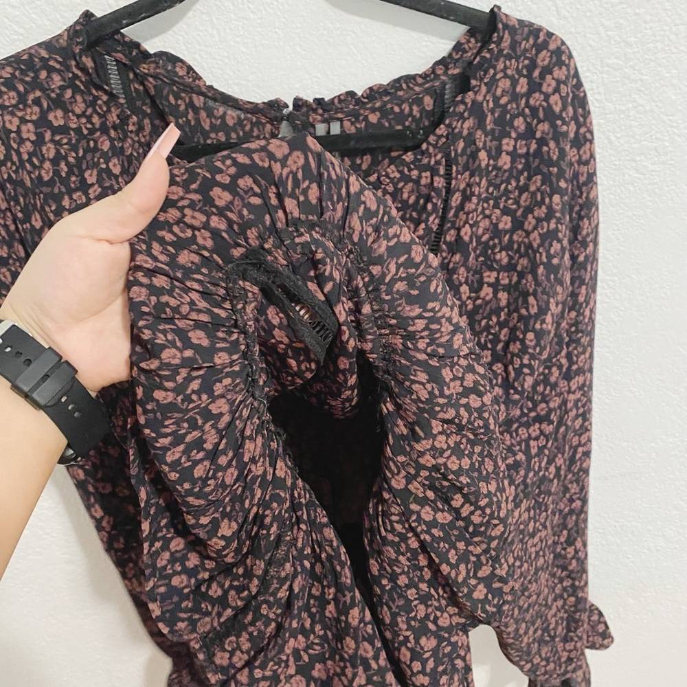 Anthropologie Nichola peplum top billowing sleeves size M - Picture 6 of 9